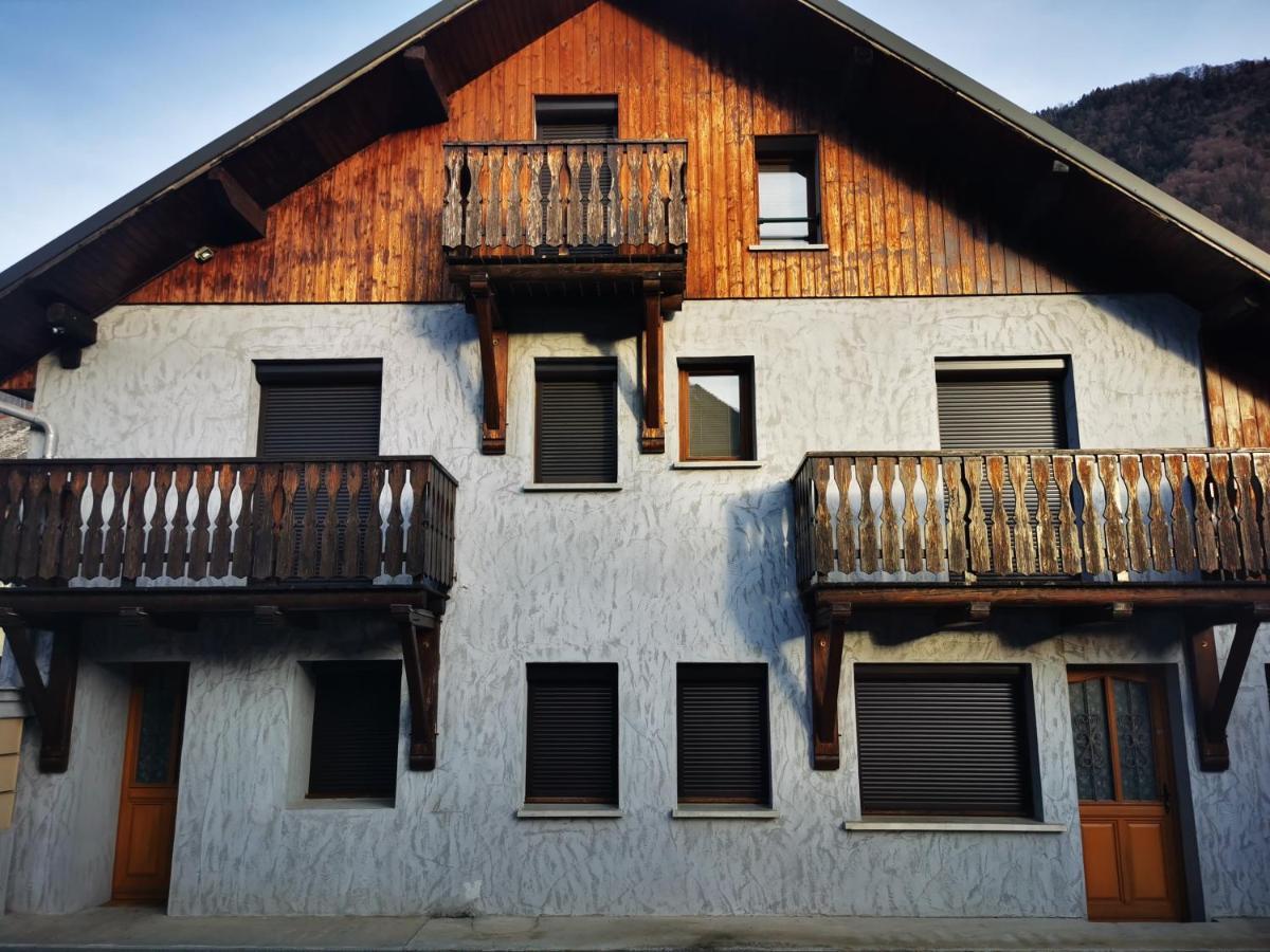 Appartement 4-6 Personnes A Proximite Des Stations Et Grands Cols Saint Avre la Chambre Экстерьер фото